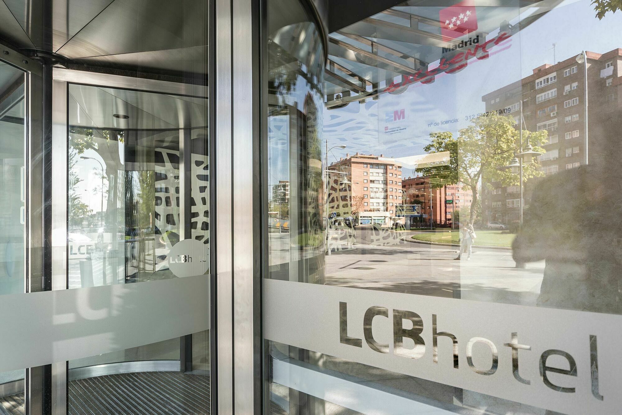 Lcb Hotel Fuenlabrada Exteriör bild
